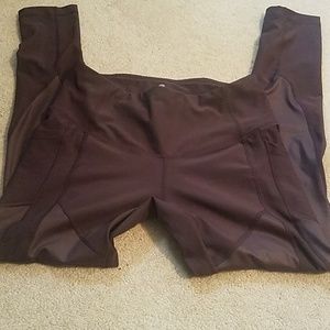 Plum 90 degree legging